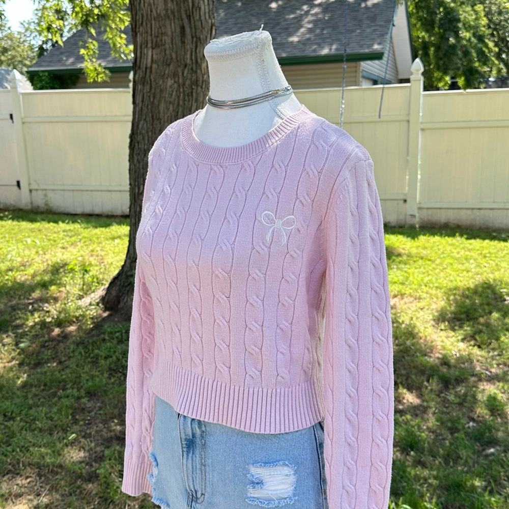 Elegant Pink Cable Knit Sweater